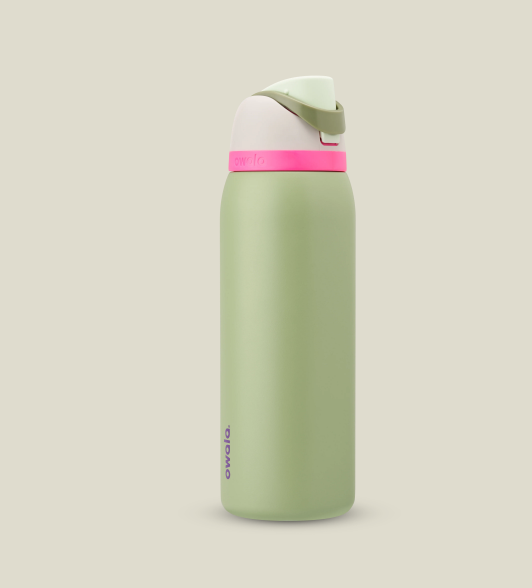 Owala FreeSip Stainless Steel Water Bottle / 32oz / Color: Neo Sage